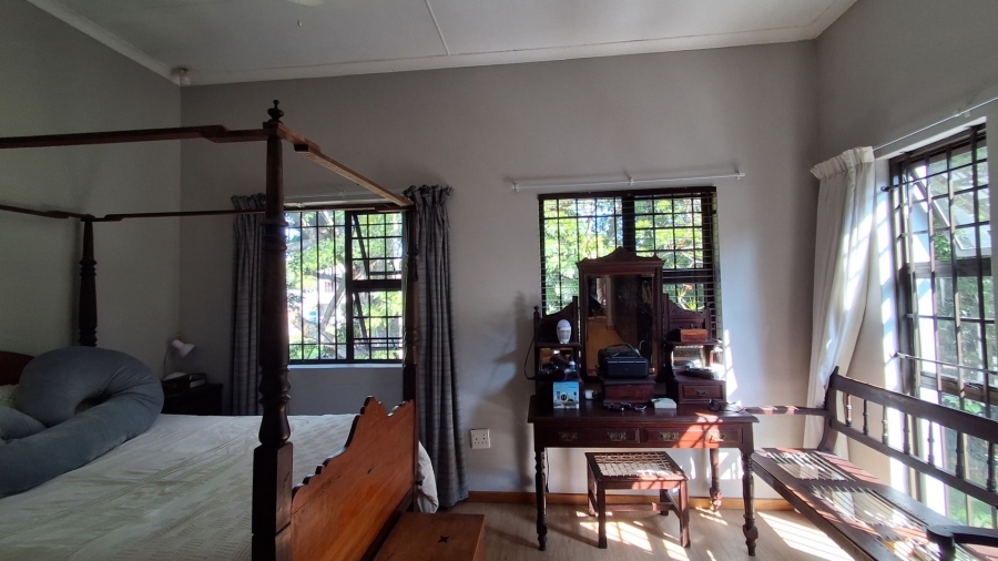 6 Bedroom Property for Sale in Vincent Eastern Cape